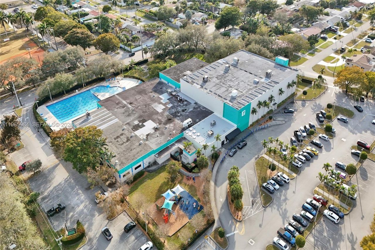 2005 N 31st Ave, Hollywood, FL 33021 Photo