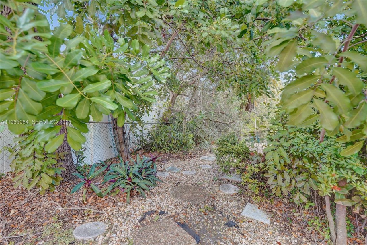 2005 N 31st Ave, Hollywood, FL 33021 Photo