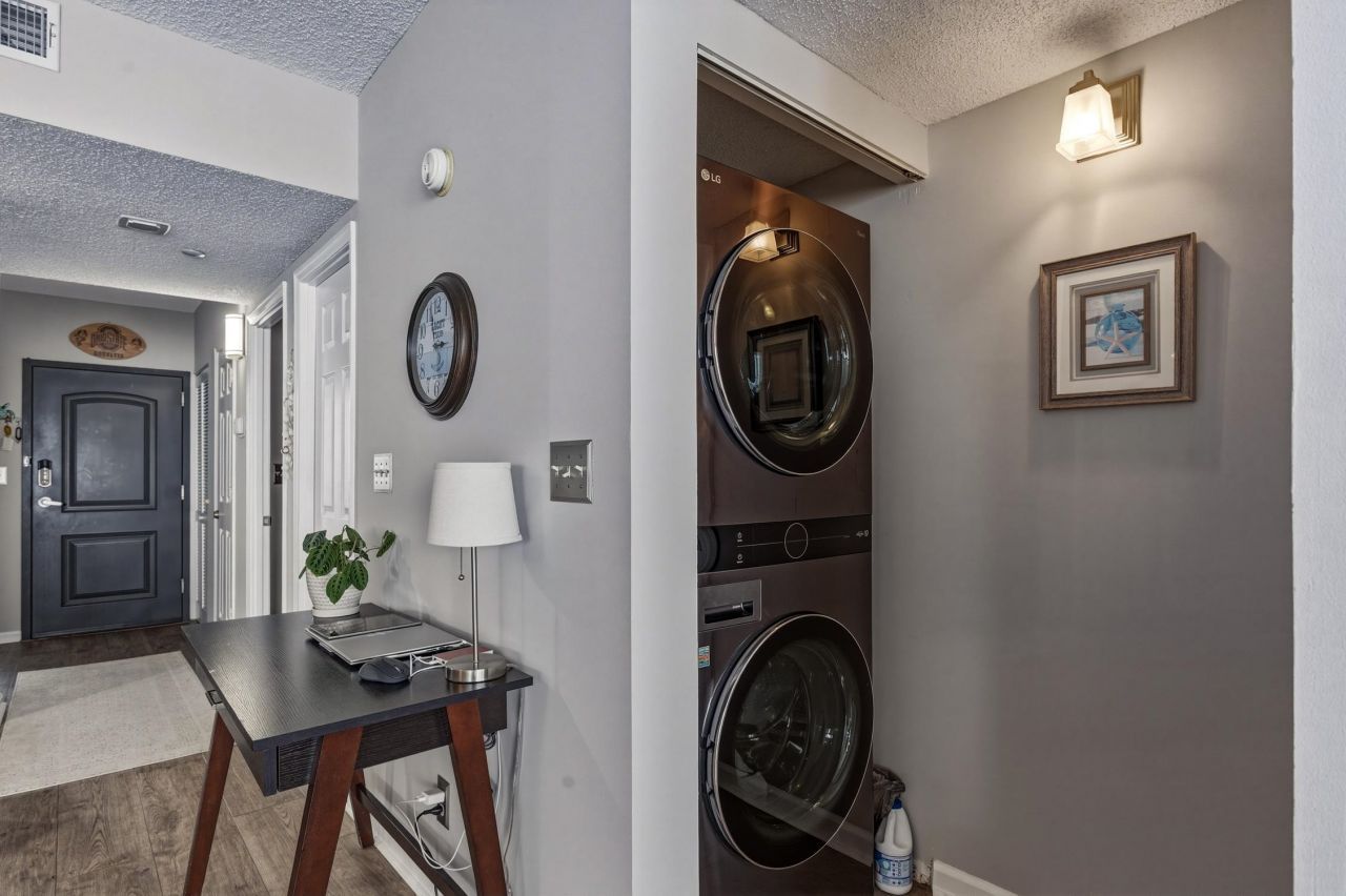 1990 N Waccamaw Dr.  Photo 10