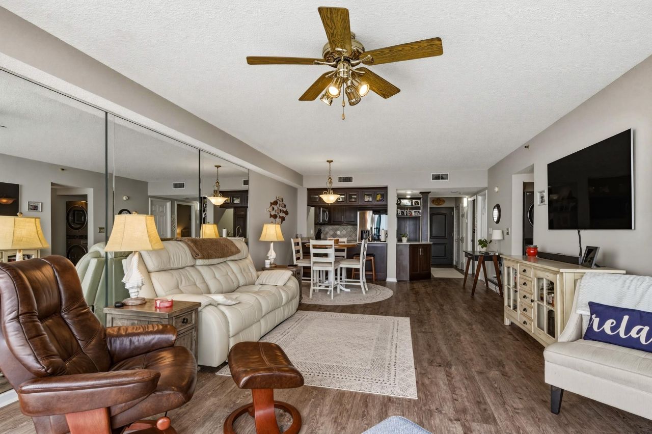 1990 N Waccamaw Dr.  Photo 14