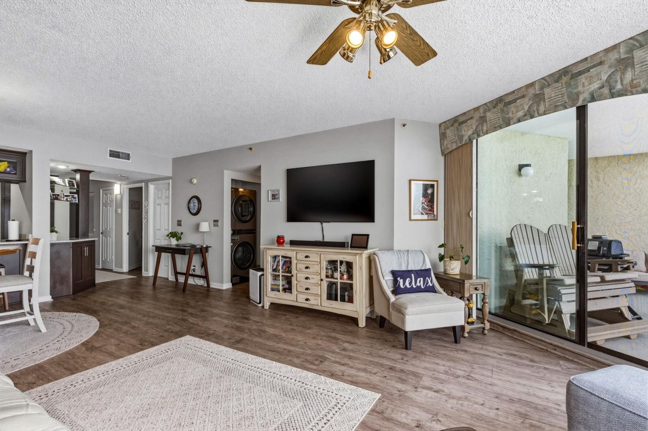 1990 N Waccamaw Dr.  Photo 23