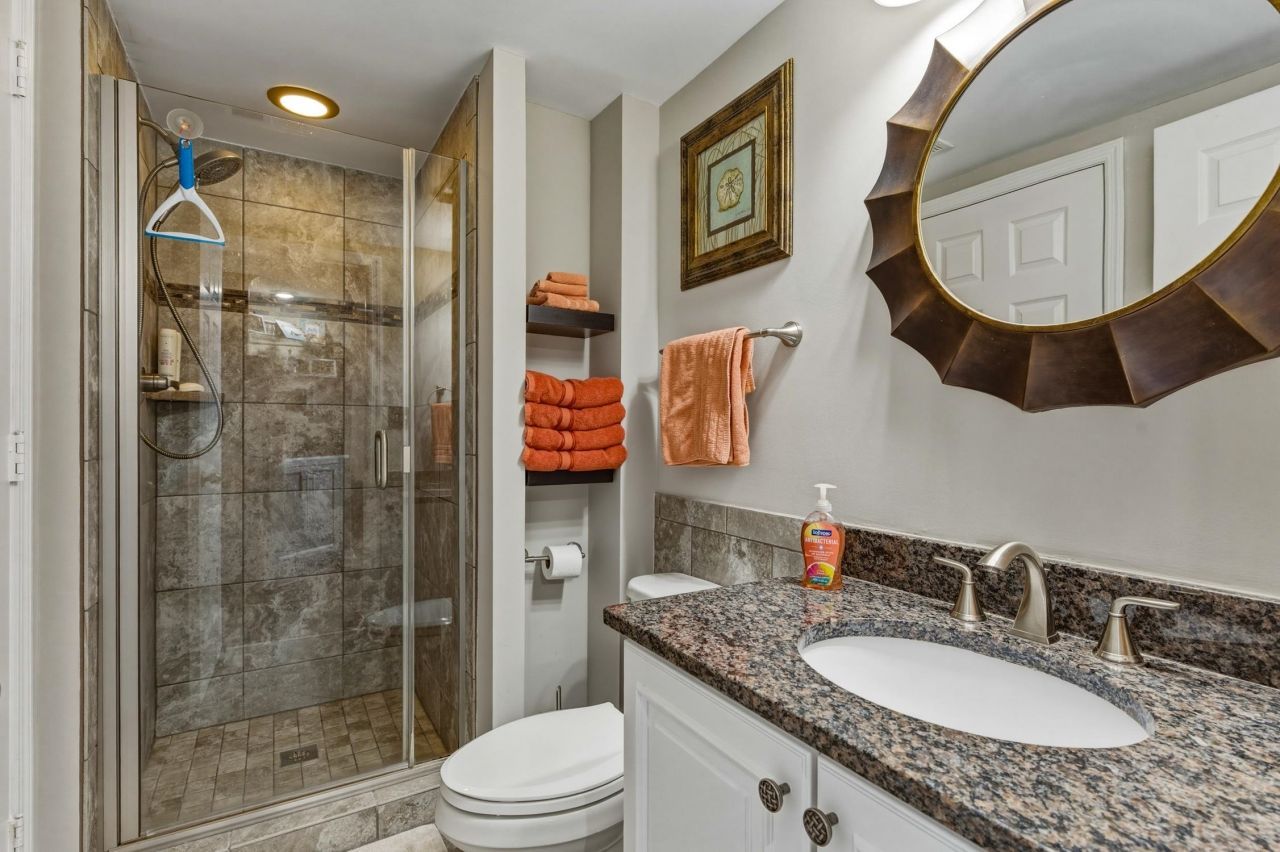 1990 N Waccamaw Dr.  Photo 9