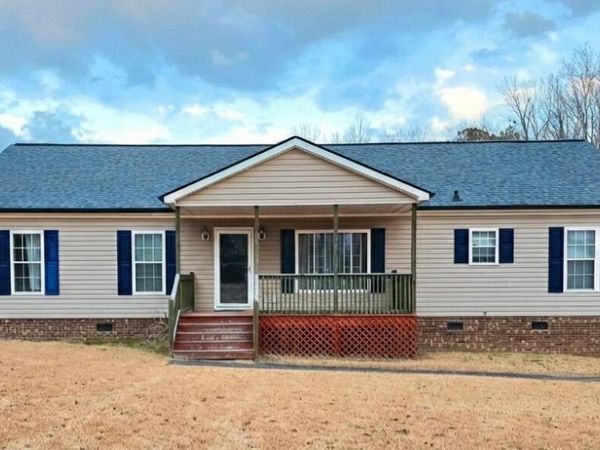 3909 La Varra Drive, Clayton, NC 27520