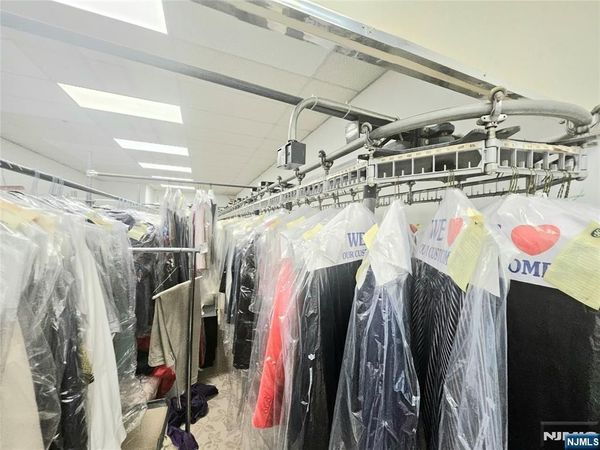 453 Palisade Avenue, CLIFFSIDE PARK, NJ 07010