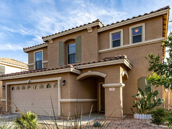 17061 W MARCONI Avenue, Surprise, AZ 85388
