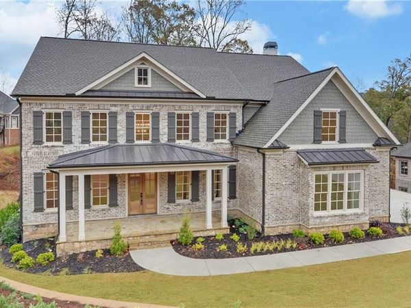 4847 Basingstoke Drive W, Suwanee, GA 30024