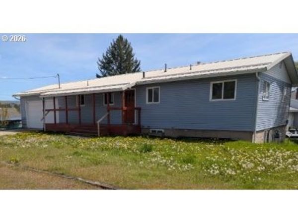 1380 DETROIT ST, Elgin, OR 97827