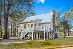 1338 Riverside Dr. photo 4