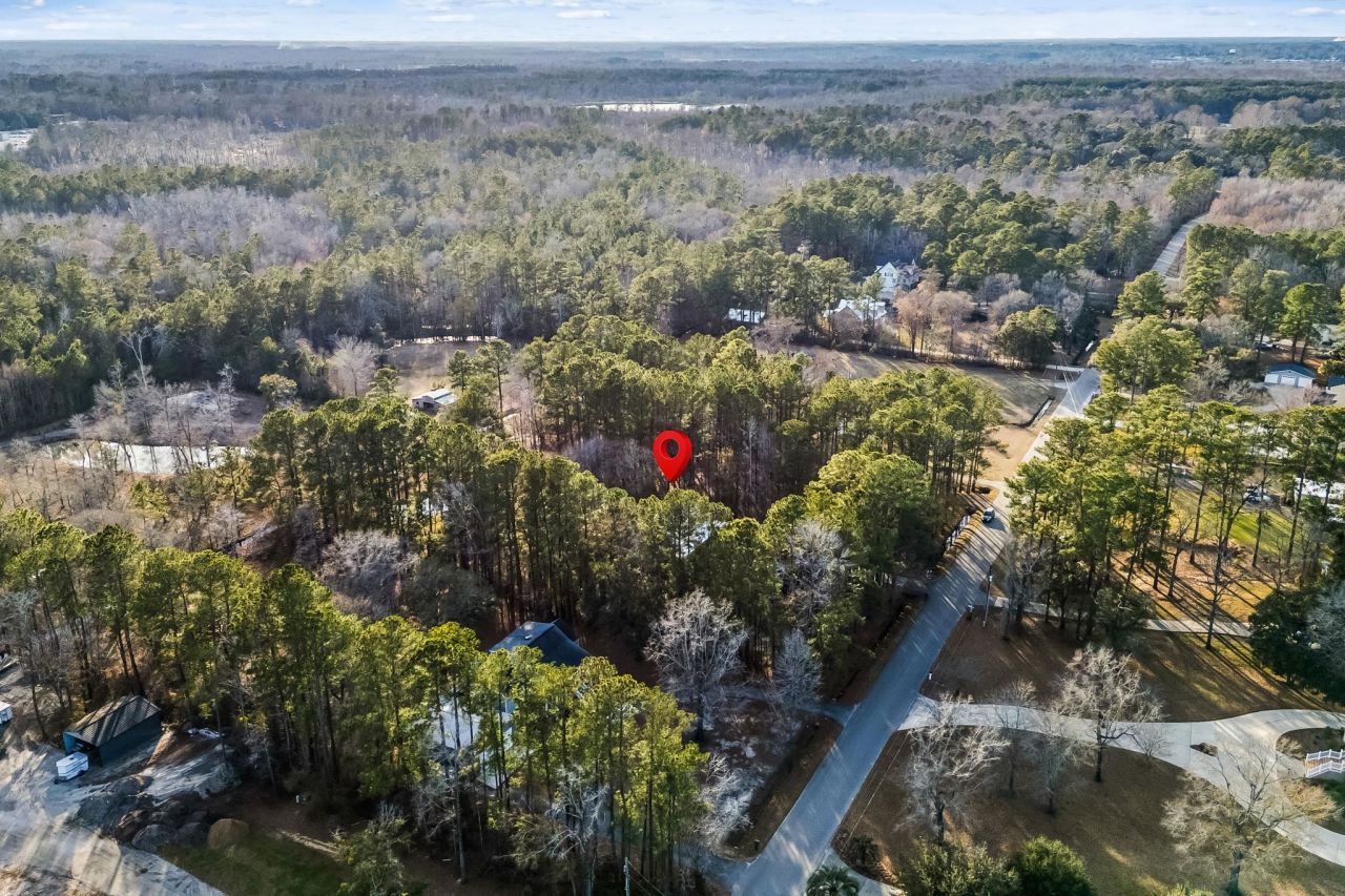 1338 Riverside Dr. Photo 60