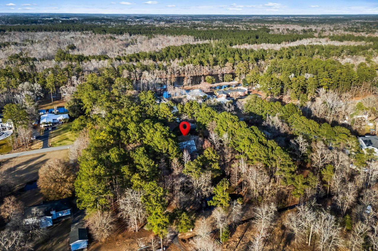 1338 Riverside Dr. Photo 83