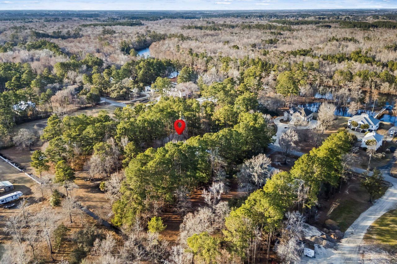 1338 Riverside Dr. Photo 86