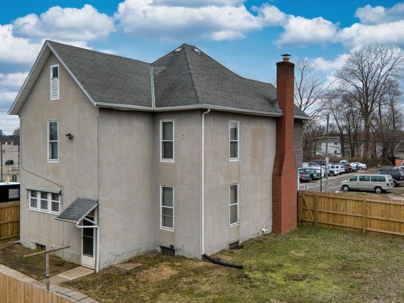 42 Union Street , Newark, OH 43055 Photo 2