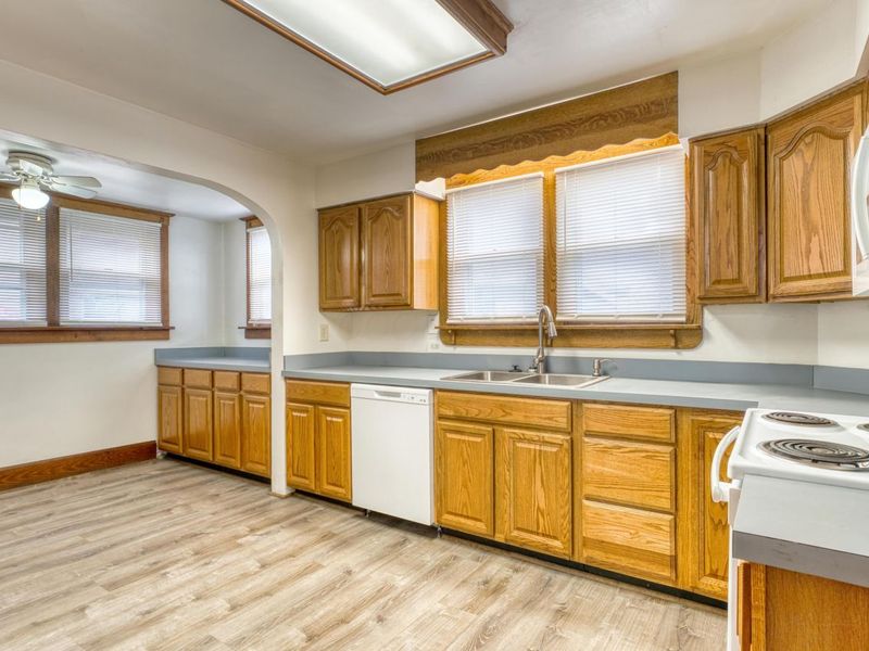 42 Union Street , Newark, OH 43055 Photo 8