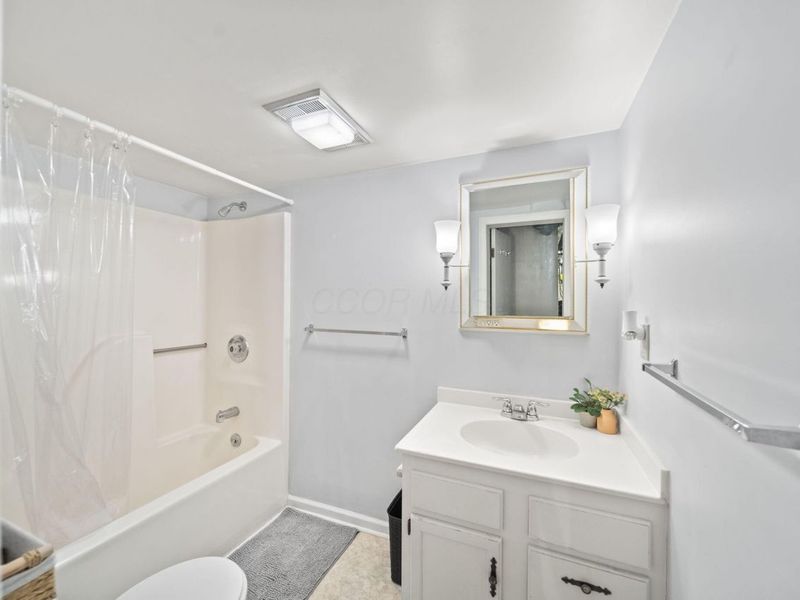 270 N Oregon Street, Johnstown, OH 43031 Photo 28