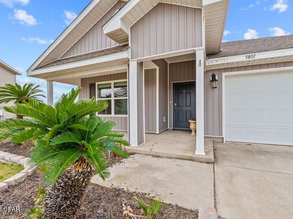 5801 Viking Way, Panama City, FL 32404