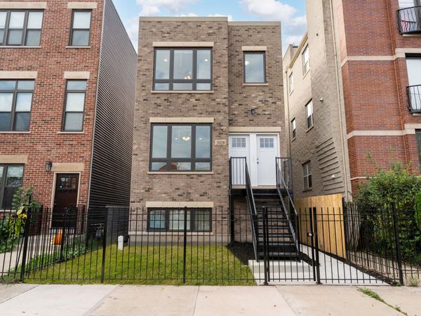 3029 W Washington Boulevard , Chicago, IL 60612