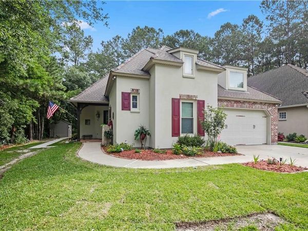 155 GRAND LAKE Drive, Covington, LA 70435