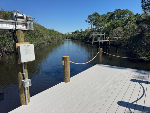 279 SE VIA BISENTO, Port St Lucie, FL 34952