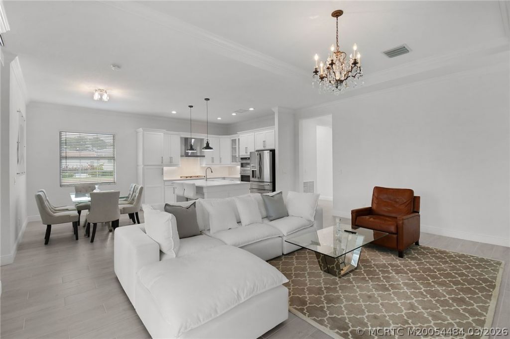 279 SE Via Bisento, Port Saint Lucie, FL 34952 Photo