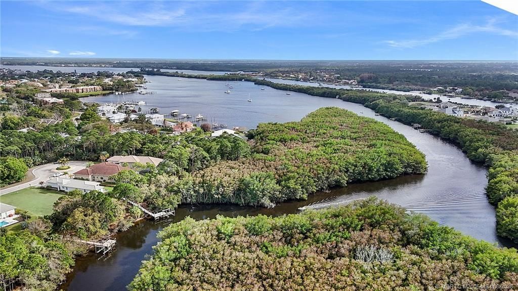 279 SE Via Bisento, Port Saint Lucie, FL 34952 Photo
