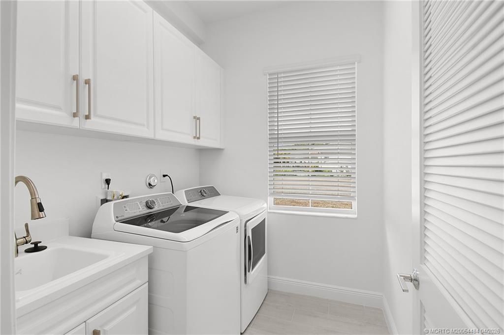 279 SE Via Bisento, Port Saint Lucie, FL 34952 Photo