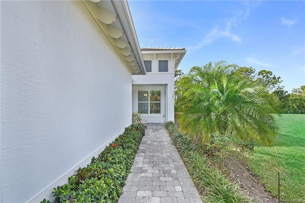 279 SE Via Bisento, Port Saint Lucie, FL 34952 Photo