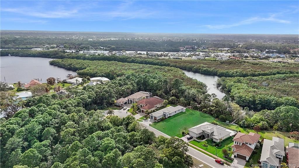 279 SE Via Bisento, Port Saint Lucie, FL 34952 Photo