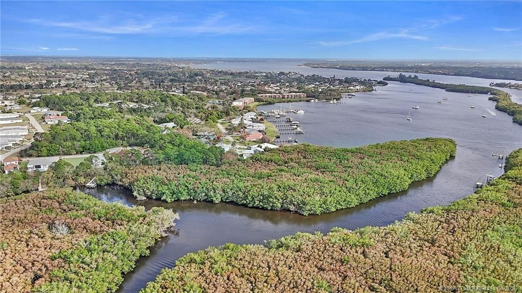 279 SE Via Bisento, Port Saint Lucie, FL 34952 Photo