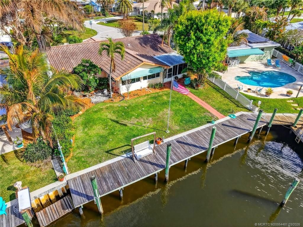 150 SW Beachway Avenue, Palm City, FL 34990 Photo