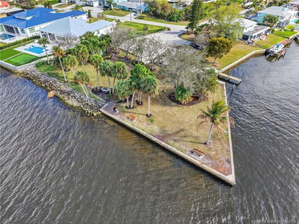 150 SW Beachway Avenue, Palm City, FL 34990 Photo