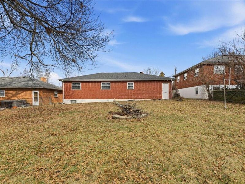 23 Edwards Avenue, Florence, KY 41042 Photo 4