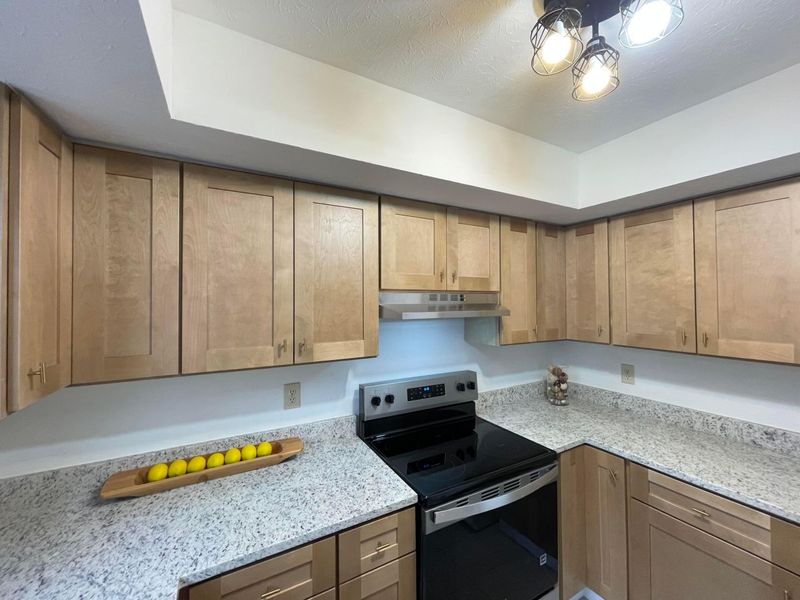 5273 Berrywood Drive , Columbus, OH 43220 Photo 15