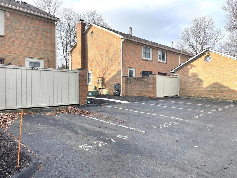 5273 Berrywood Drive , Columbus, OH 43220 Photo 37