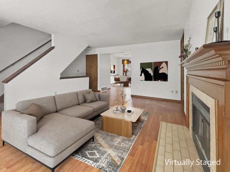 5273 Berrywood Drive , Columbus, OH 43220 Photo 6