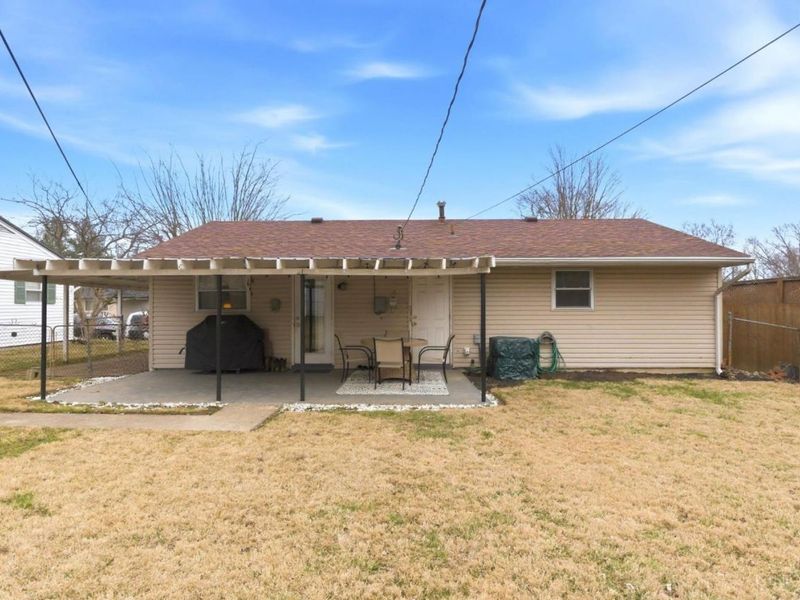 349 Oakridge Drive, Wilmington, OH 45177 Photo 18