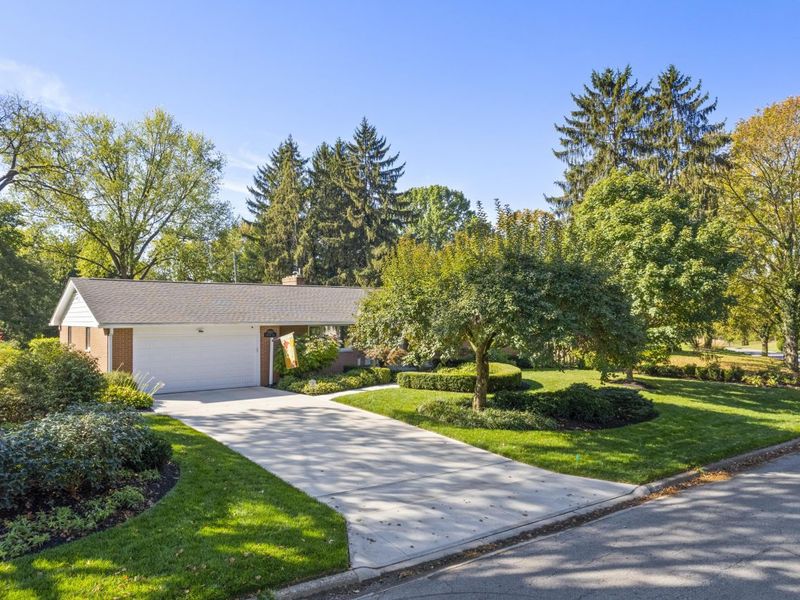 2533 Middlesex Road , Upper Arlington, OH 43220 Photo 6