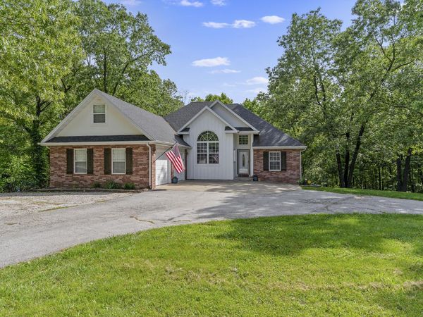 45 Stone Ridge Court , Strafford, MO 65757