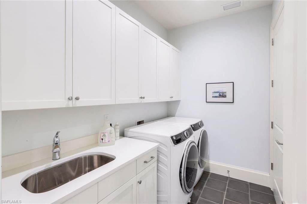16320 Corsica Way, Unit 102, Naples, FL 34110 Photo