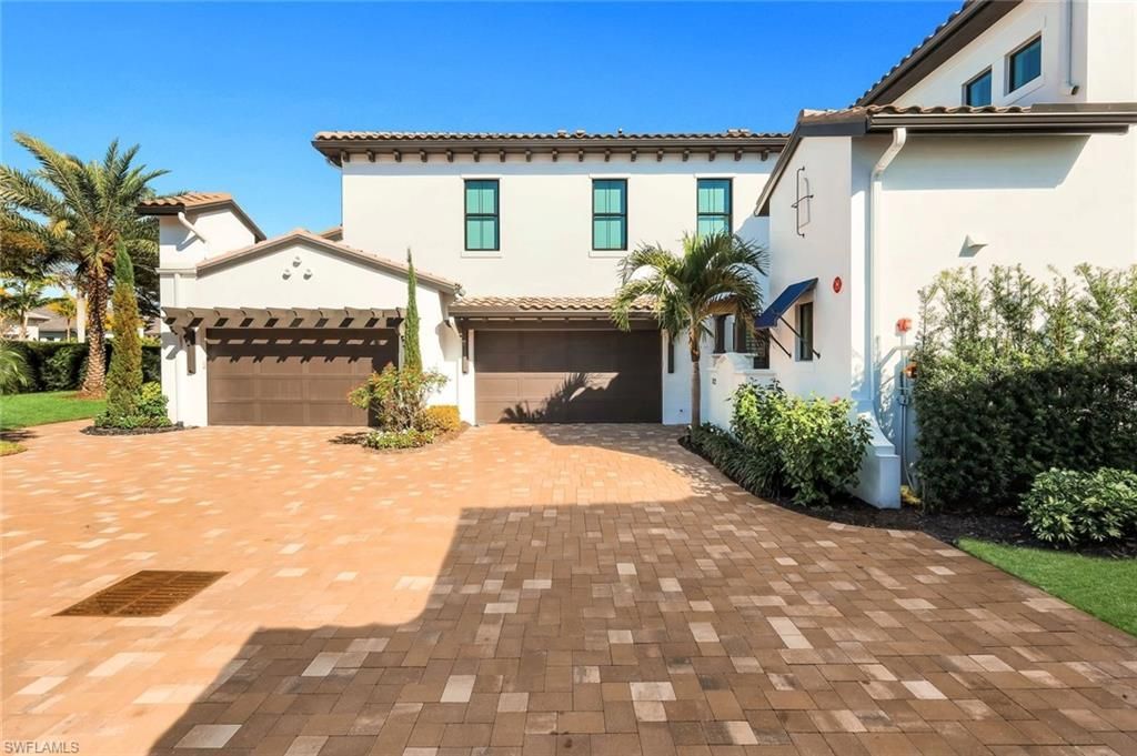 16320 Corsica Way, Unit 102, Naples, FL 34110 Photo