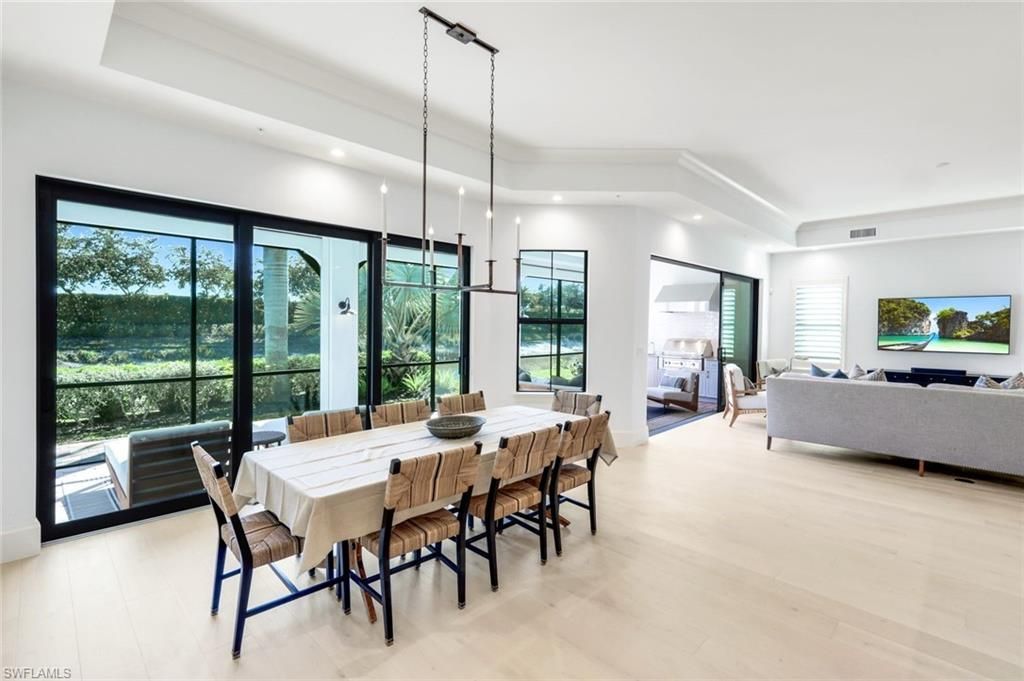 16320 Corsica Way, Unit 102, Naples, FL 34110 Photo