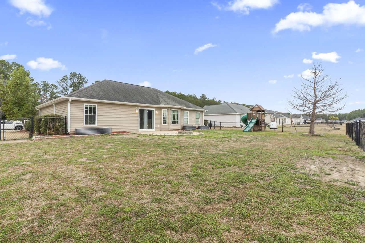 238 Macarthur Dr. Photo 29