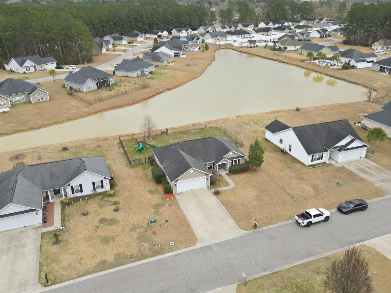 238 Macarthur Dr. Photo 5