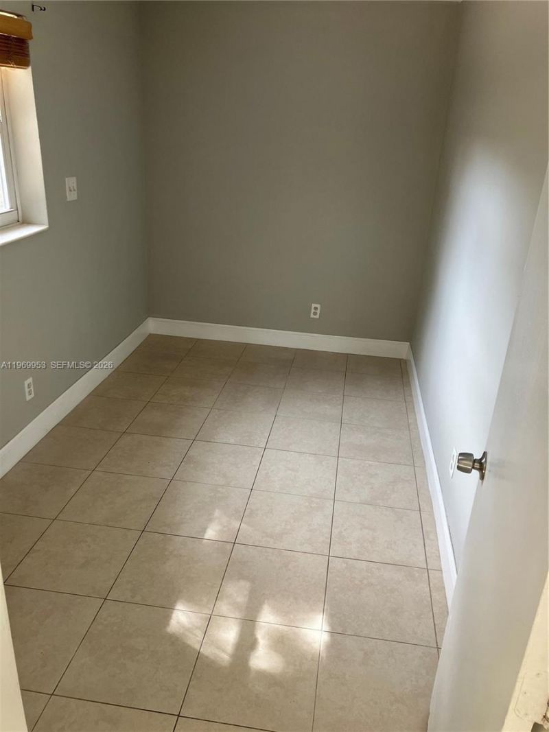 5730 SW 37th St, Davie, FL 33314 Photo