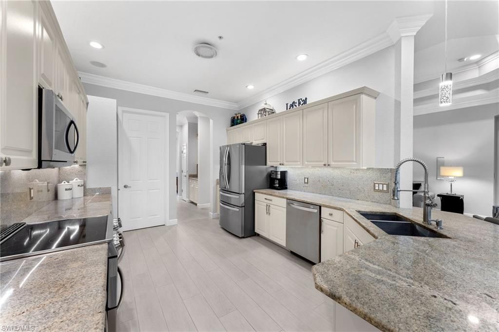 7832 Clemson St, Unit 202, Naples, FL 34104 Photo