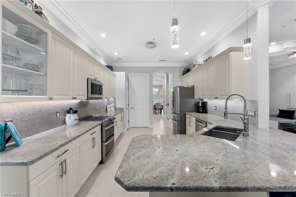 7832 Clemson St, Unit 202, Naples, FL 34104 Photo