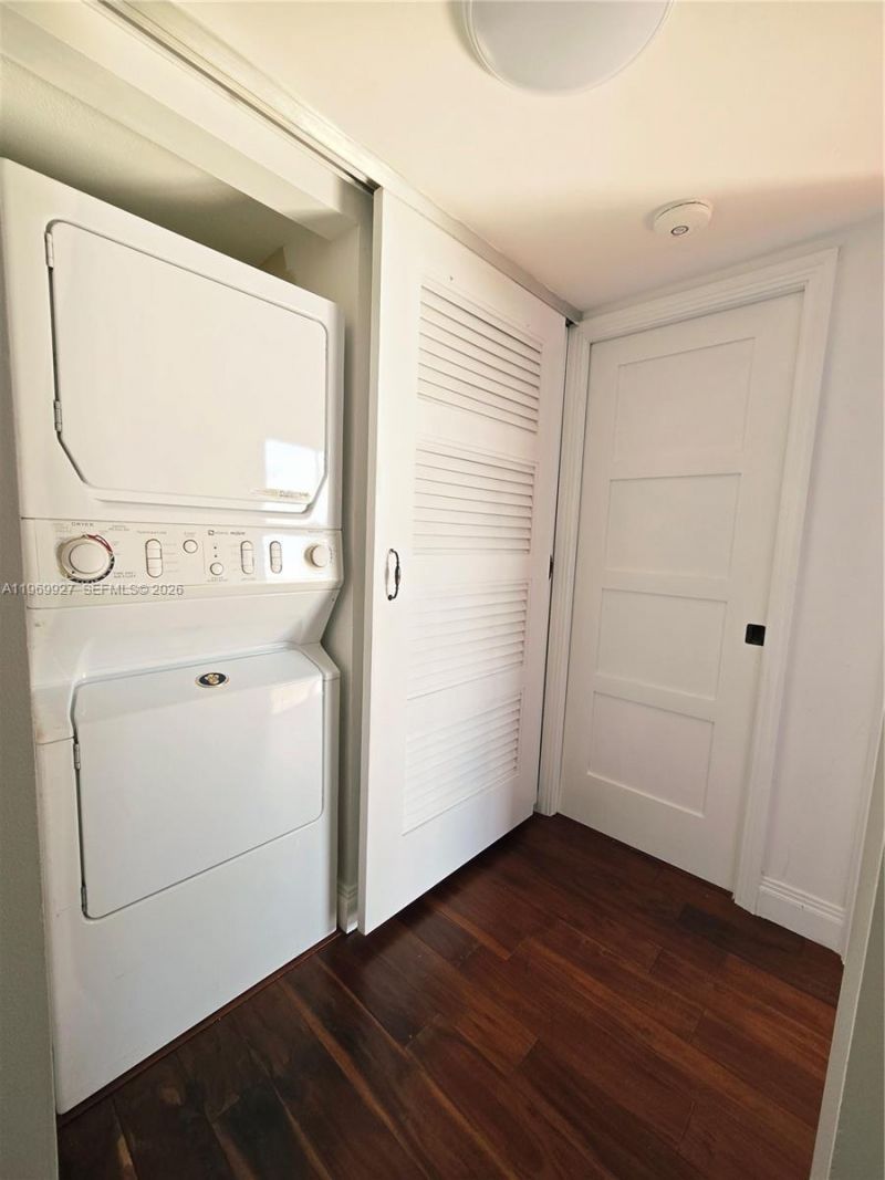 2300 NE 33rd Ave, Unit 606, Fort Lauderdale, FL 33305 Photo