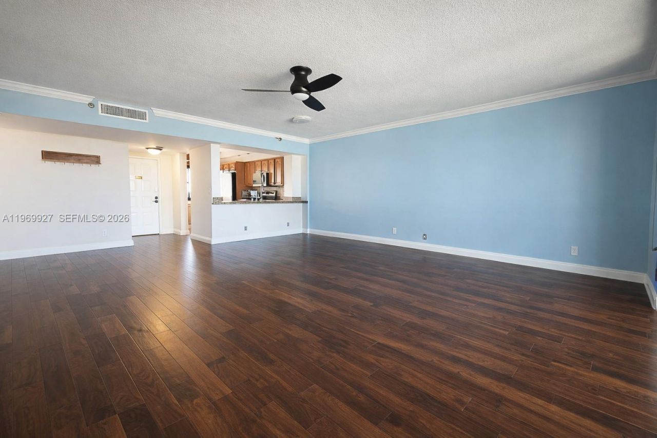 2300 NE 33rd Ave, Unit 606, Fort Lauderdale, FL 33305 Photo