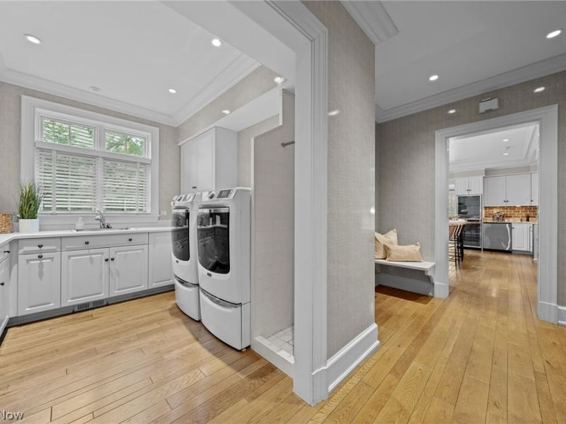 31900 Pinetree Road, Cleveland, OH 44124 Photo 17