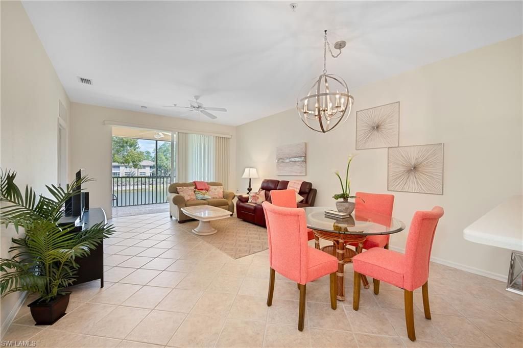 3993 Bishopwood Ct E, Unit 9-204, Naples, FL 34114 Photo