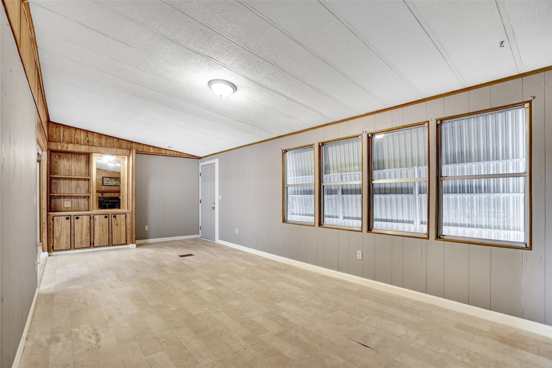 21411 NW 3rd Street, Pembroke Pines, FL 33029 Photo